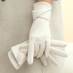 Essential Silhouette Glove